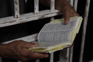 bible-in-jail